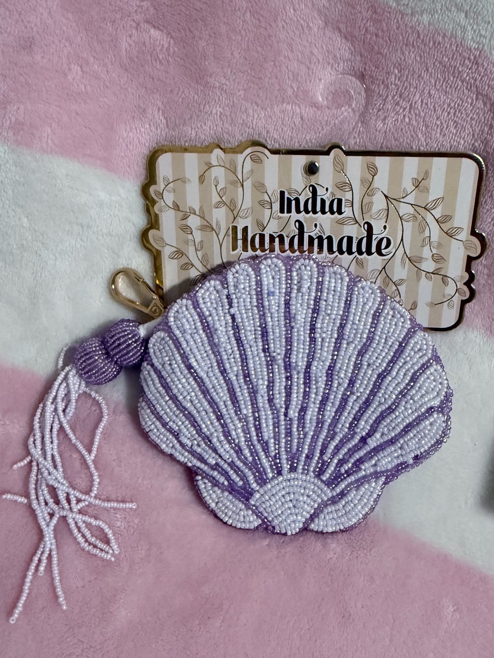 NWT India Handmade Purple Beaded Seashell Coin Purse Keychain Zipper Pouch